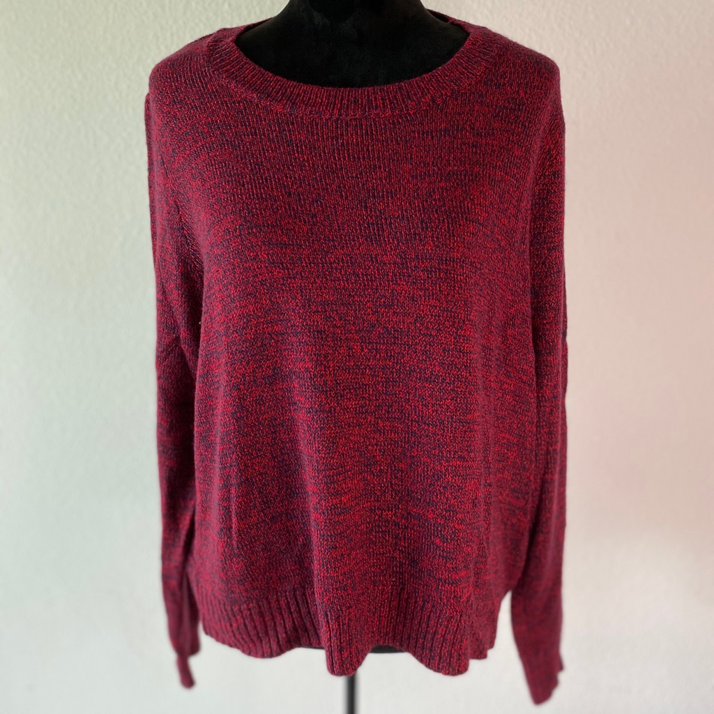 Divided Pullover
